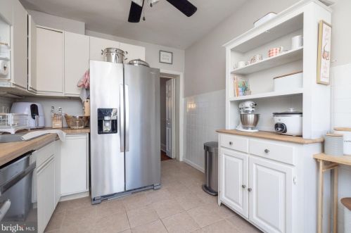 911 Clayton St, Wilmington DE  19805-5306 exterior