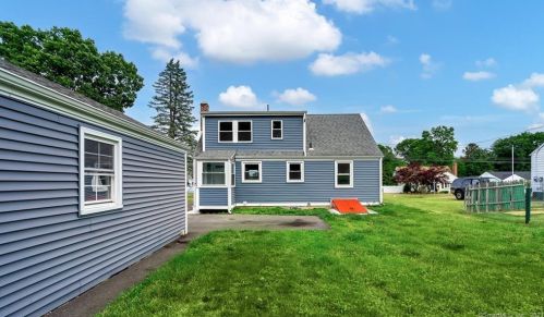 2100 Corbin Ave, New Britain CT  06053-2261 exterior