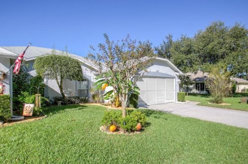 12015 Loblolly Pine Dr, New Port Richey, FL 34654-1736