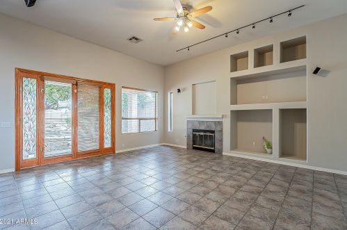 5330 Angela Dr, Scottsdale AZ 85254-6409 exterior