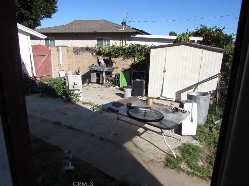10032 Roselee Dr, Garden Grove, CA 92840-1826