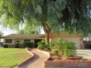 6416 Chewacan Dr, Bakersfield, CA 93309-5480