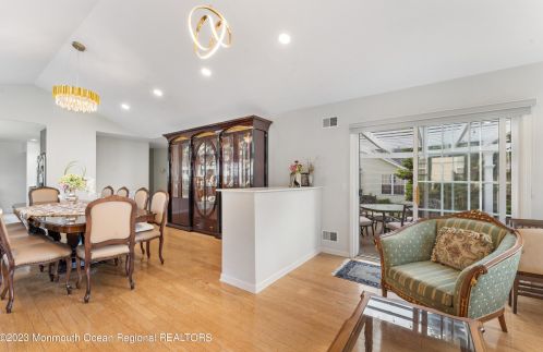 26 Casco Ct, Lakewood NJ  08701-5779 exterior