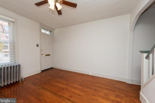 26 Manheim St, Philadelphia PA 19144-3656 exterior