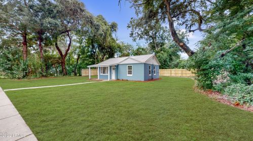 2903 Polk St, Beaufort, SC 29902-3740