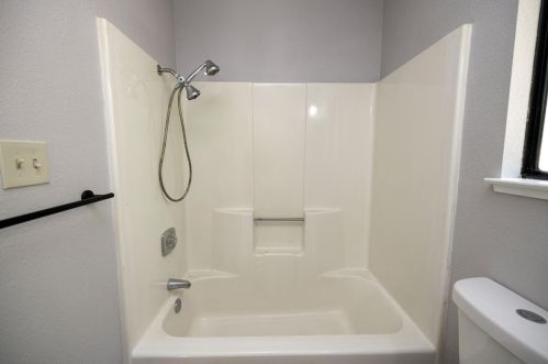 1530 Springville Way, Turlock CA  95380-2591 exterior