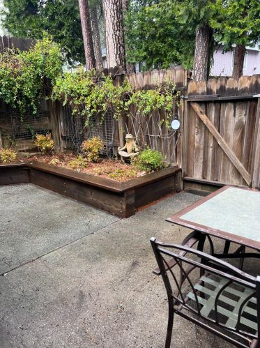 126 Windsor Ln, Grass Valley CA  95949-9564 exterior