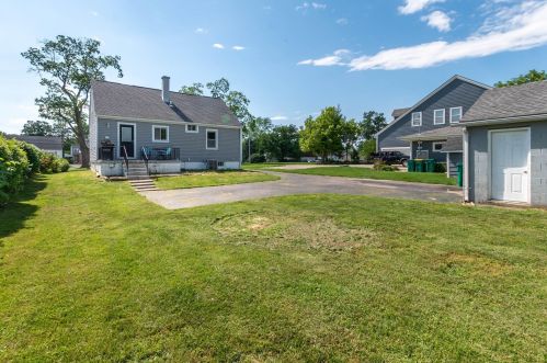 68 Mill Rd, West Jefferson OH  43162-1524 exterior