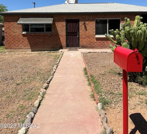 2427 21st St, Tucson, AZ 85719-7030