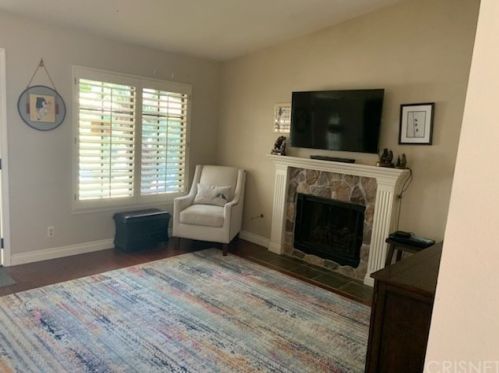 25852 Estaban Dr, Santa Clarita, CA 91355-2164