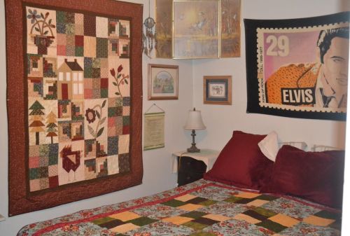 422 Pine St, Ripon CA  95366-2433 exterior