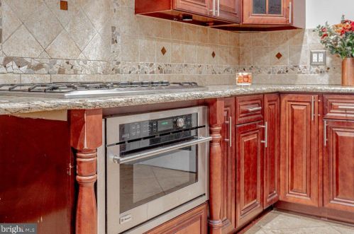 2 Guild Ct, Willingboro NJ  08046-3313 exterior