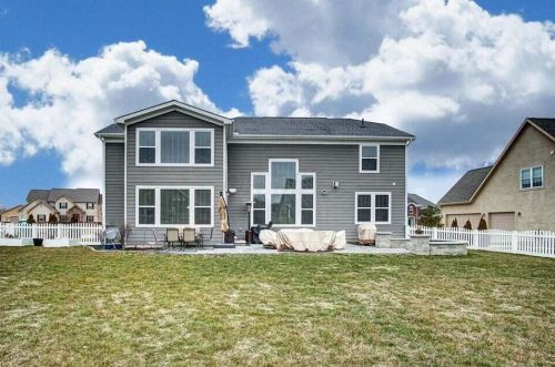735 Meadow Ridge Way, Marysville OH  43040-8119 exterior