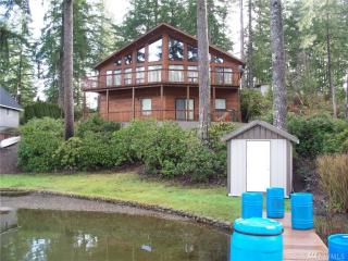 3001 Mason Lake Dr, Grapeview WA  98546-9754 exterior