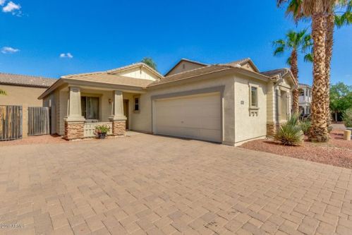 4502 Loma Vista St, Gilbert, AZ 85295-5847