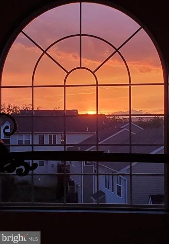 1954 Canyon Creek Rd, Gilbertsville PA  19525-7003 exterior