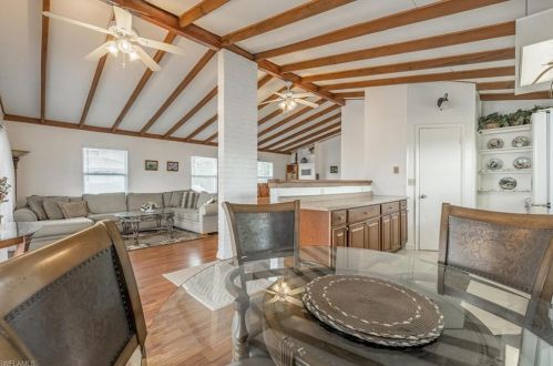 1047 Schooner Ln, Moore Haven FL  33471-8231 exterior