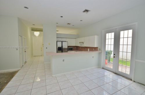 9903 20th St, Hollywood FL  33024-1443 exterior
