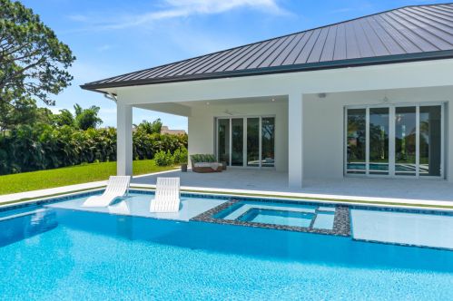 10255 Yuma Ter, Palm City FL  34990-5479 exterior