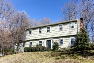 99 Stony Hill Rd, Brookfield Center, CT 06804-3730