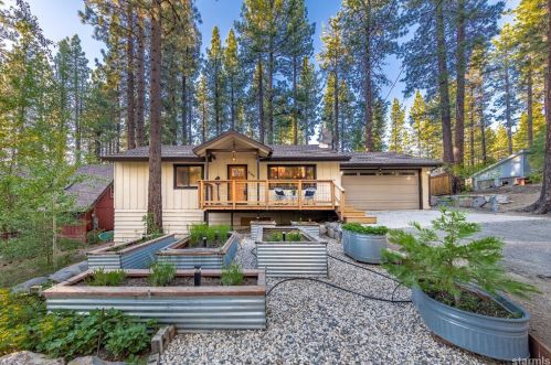 3540 Ralph Dr, South Lake Tahoe, CA 96150-7306