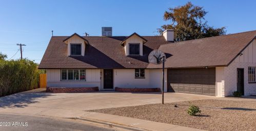 644 Dawn Cir, Mesa, AZ 85203-6513