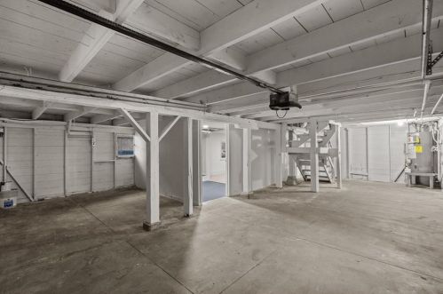 1805 54 St, Galveston TX 77551-5122 exterior