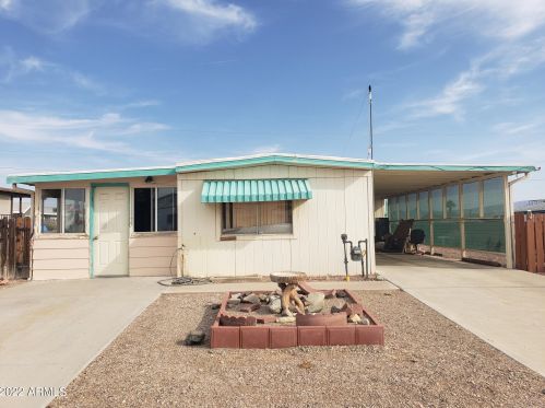 3035 Latrelle Dr, Lake Havasu City, AZ 86404-9791