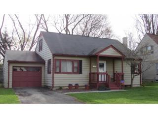 225 Hoffman Ave, Vestal, NY 13850-1213