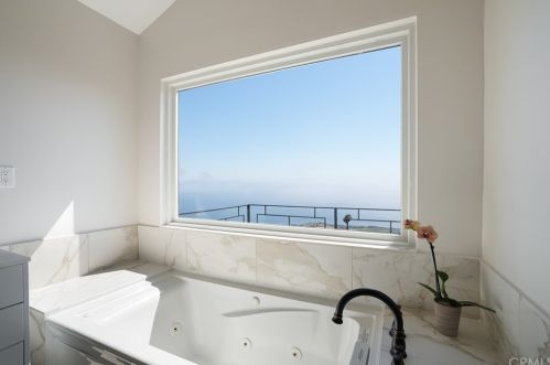 30695 Ganado Dr, Palos Verdes Estates CA  90275-6278 exterior