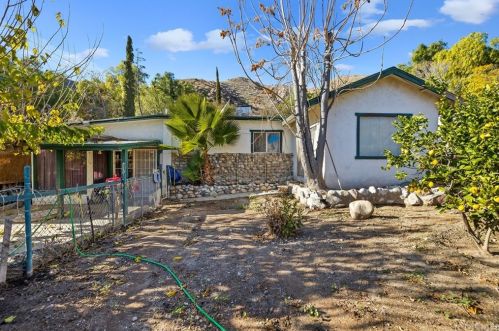 17063 Forrest St, Santa Clarita, CA 91351-0013