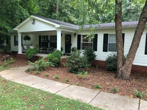 6117 Church St, Greensboro, NC 27455-8268
