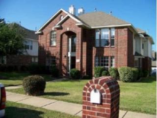 2201 Valley Falls Ave, Mesquite TX  75181-2115 exterior