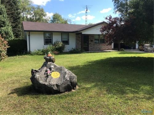 315 Mason St, Clyde, OH 43410-1235