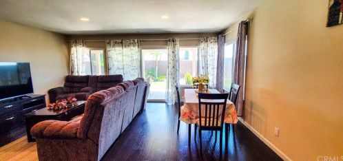 8945 Libra Dr, San Diego CA 92126-4708 exterior