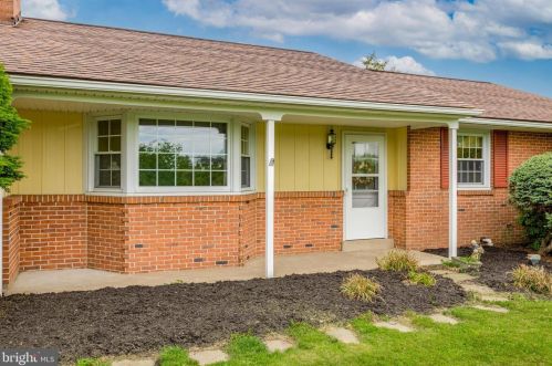 128 Morris Rd, Harleysville, PA 19438-2710