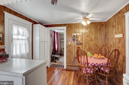 435 2 St, Lykens PA  17048-1301 exterior