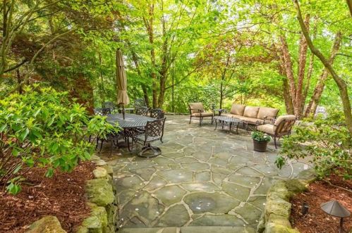 1603 Williamsburg Rd, Pittsburgh, PA 15243-1047