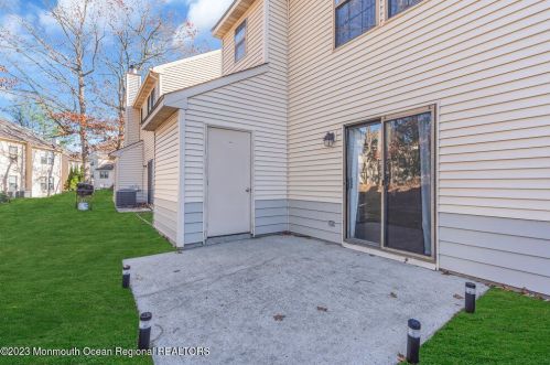 903 Callas Ct, Jackson Twp NJ  08527-4129 exterior