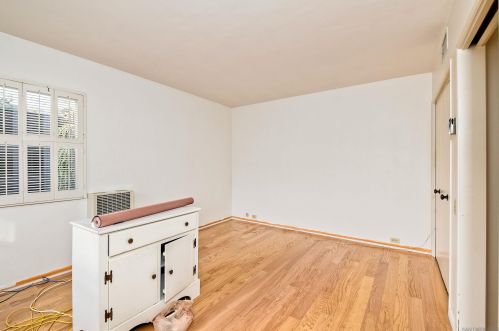 2980 Nichols St, San Diego CA  92106-3425 exterior