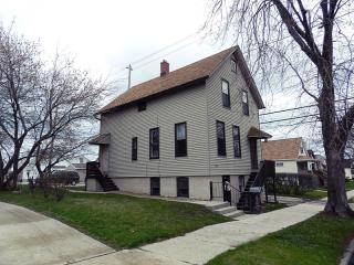 3612 Underwood Ave, Cudahy, WI 53110-1933