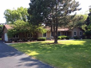14345 Woodridge Cir, Brookfield, WI 53005-6431