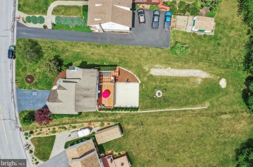631 Stoney Run Rd, Primrose, PA 17901-8730