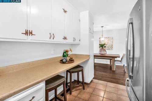 2630 Emma Dr, Pinole CA  94564-1321 exterior