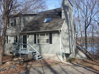 144 Upper Lakeview Dr, Hawley, PA 18428-4025