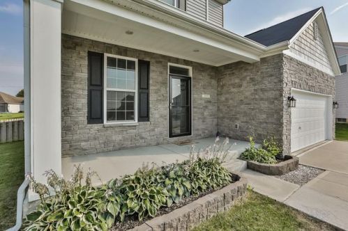 7071 Shadywood Ct, Shelbyville, KY 40065-6365