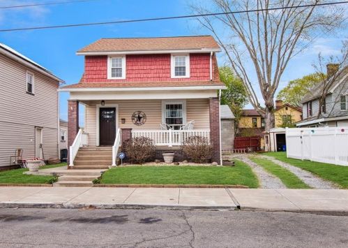 1125 8th Ave, New Brighton, PA 15066-2048