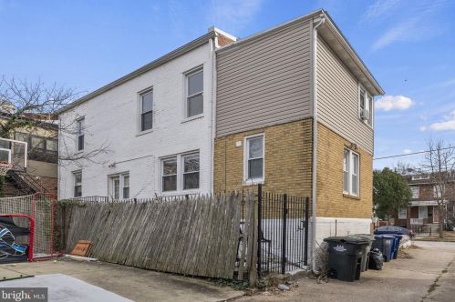 1110 Hamlin St, Washington DC 20017-2425 exterior