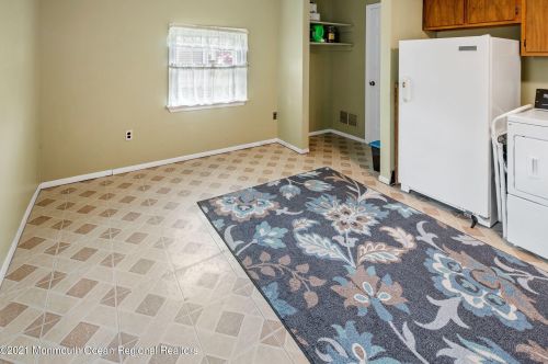 459 Newport Rd, Lacey NJ  08731-4809 exterior