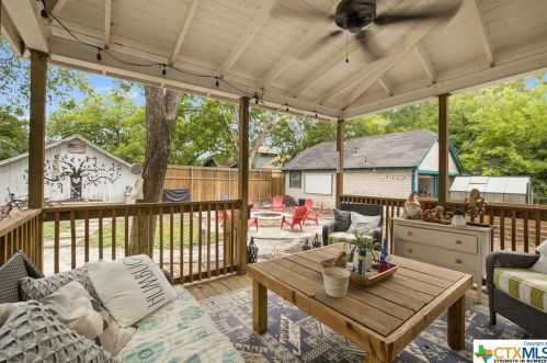 1708 Main St, Georgetown TX 78626-7924 exterior